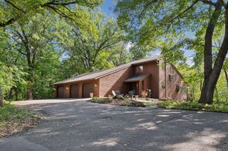 15827 Day Place, Minnetonka, MN 55345