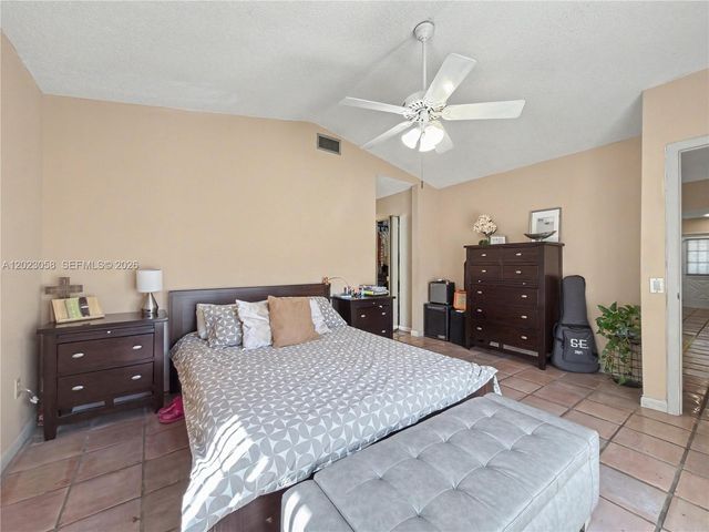 14609 SW 143rd Place Cir, Miami, FL 33186