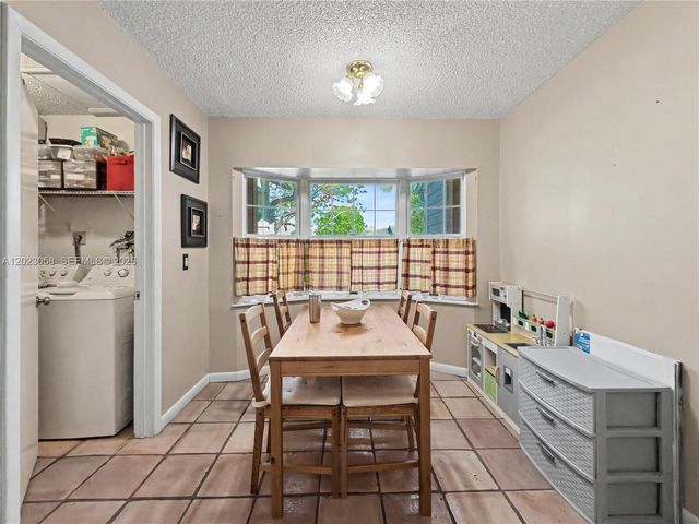 14609 SW 143rd Place Cir, Miami, FL 33186
