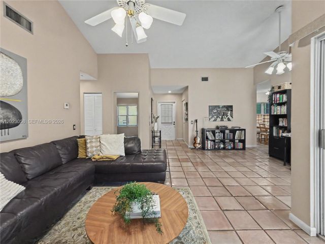 14609 SW 143rd Place Cir, Miami, FL 33186