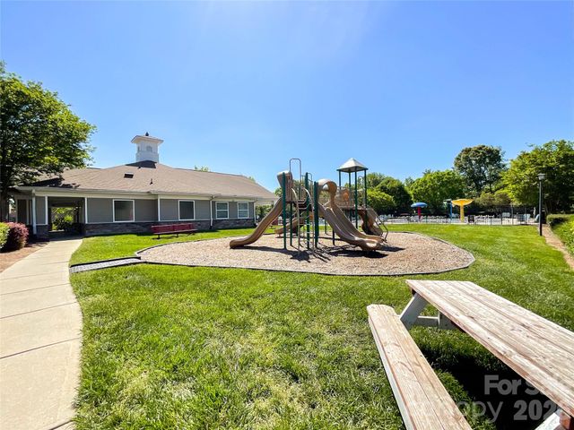 10330 Scotland Avenue, Fort Mill, SC 29707