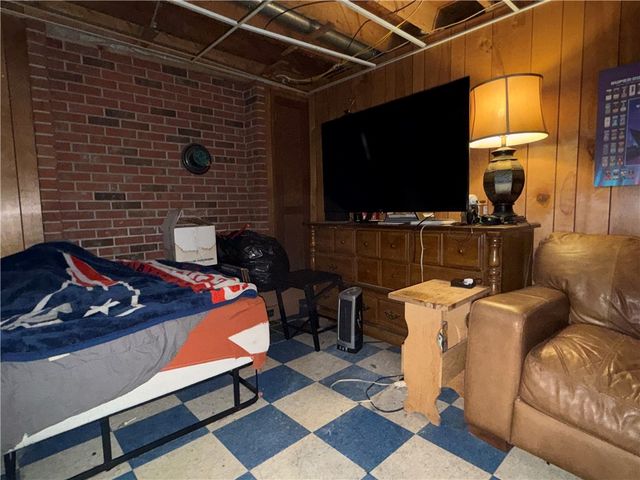 24 Johnson Avenue, Warwick, RI 02886