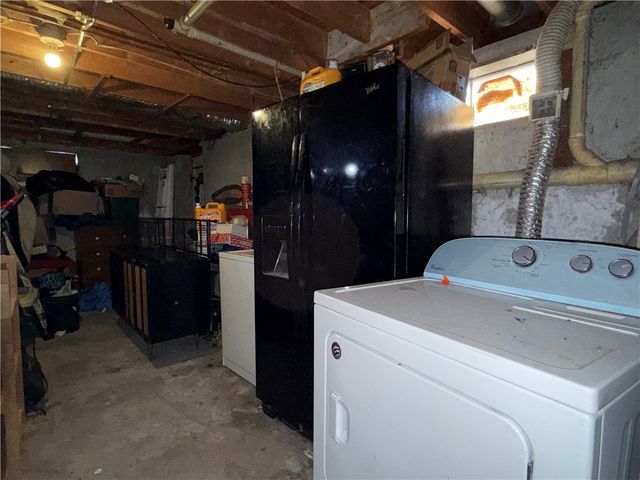 24 Johnson Avenue, Warwick, RI 02886