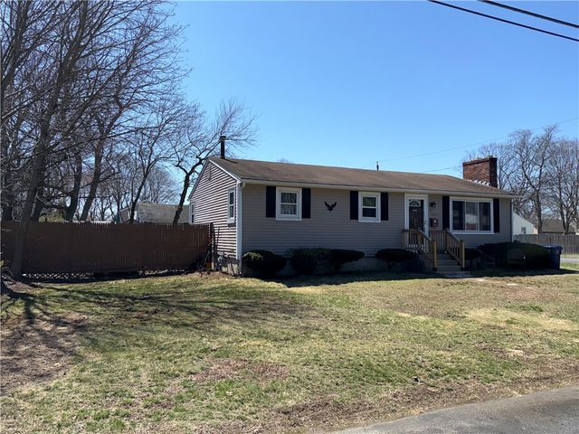 24 Johnson Avenue, Warwick, RI 02886