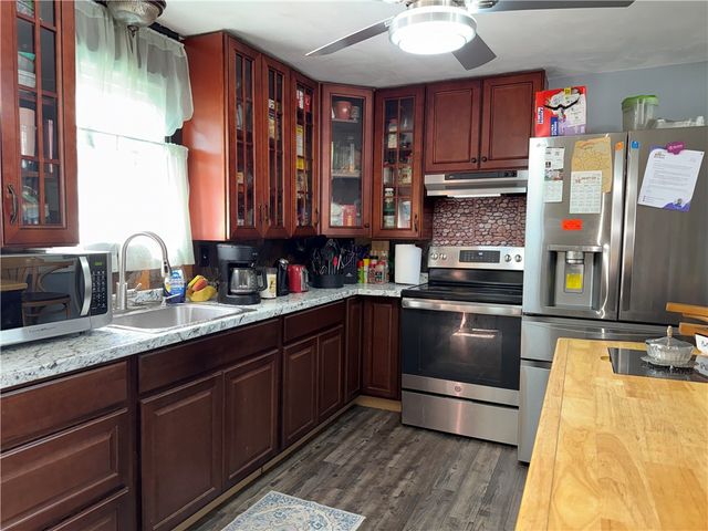 24 Johnson Avenue, Warwick, RI 02886