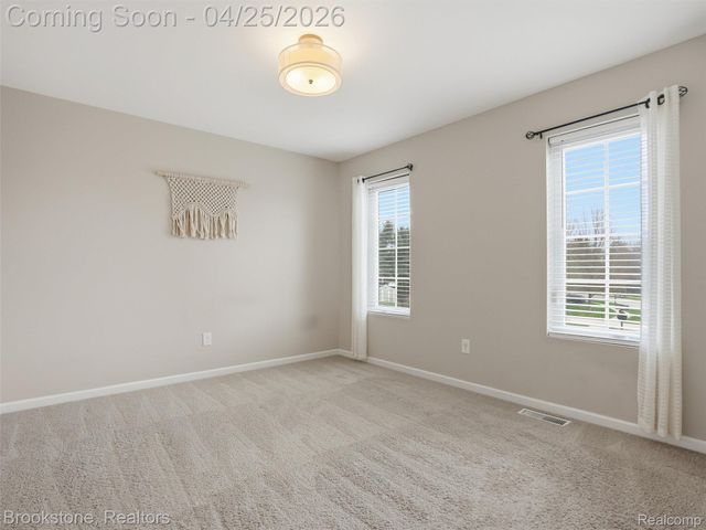 402 Ridgewood Drive, Brandon Charter Township, MI 48462