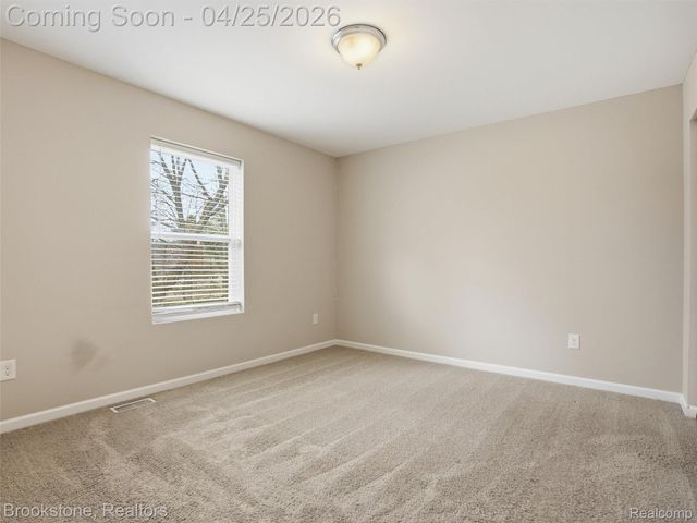 402 Ridgewood Drive, Brandon Charter Township, MI 48462