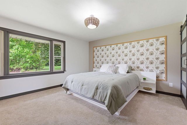 W224N8095 Susan PLACE, Lisbon, WI 53089