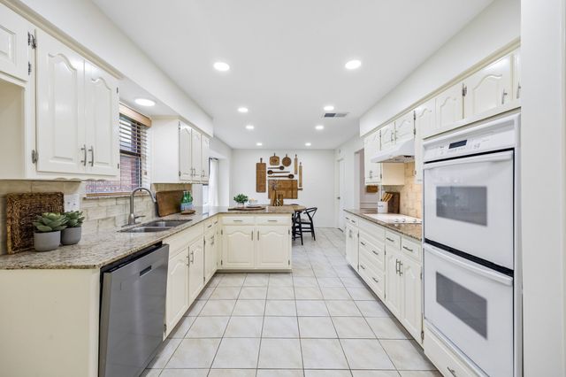 4540 New Orleans Drive, Plano, TX 75093