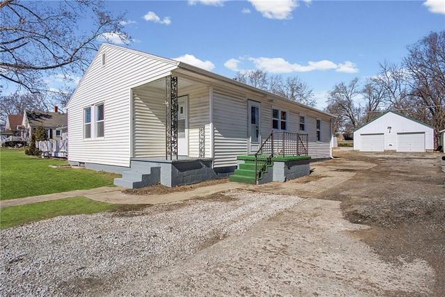 1423 Unity Street, Atchison, KS 66002