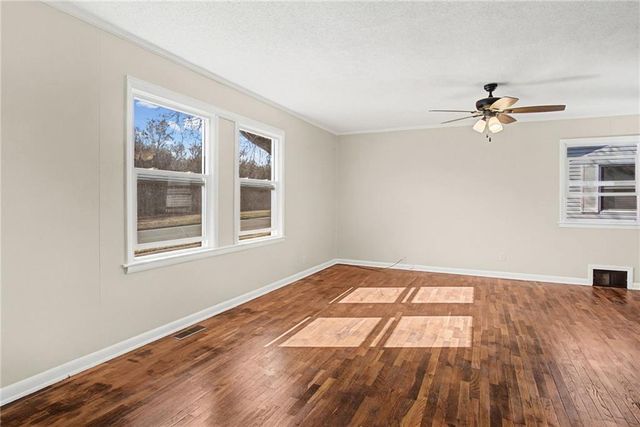 1423 Unity Street, Atchison, KS 66002