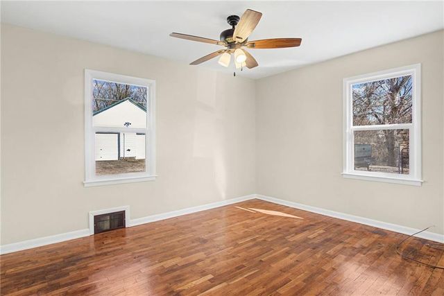 1423 Unity Street, Atchison, KS 66002