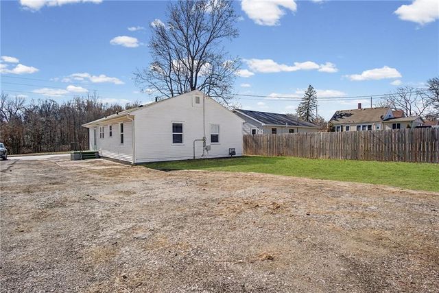 1423 Unity Street, Atchison, KS 66002