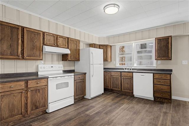 1423 Unity Street, Atchison, KS 66002