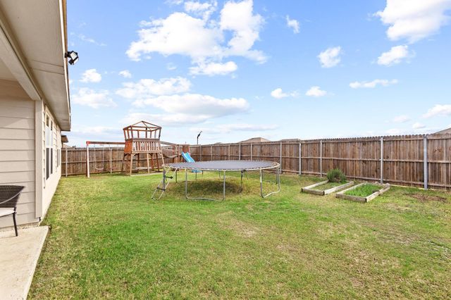 734 Meadow Creek Lane, Josephine, TX 75189