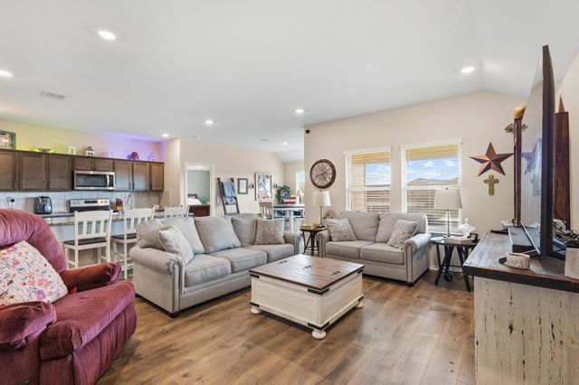 734 Meadow Creek Lane, Josephine, TX 75189