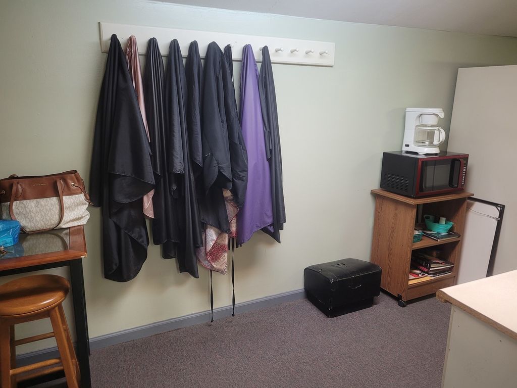 Image 12 of property listing at 105 S 18th Street, Mt Vernon, IL 62864