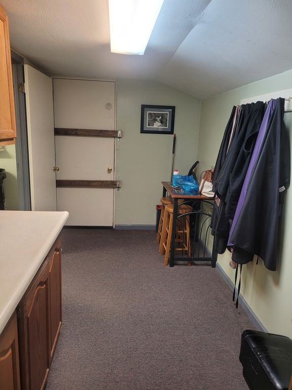 Image 14 of property listing at 105 S 18th Street, Mt Vernon, IL 62864