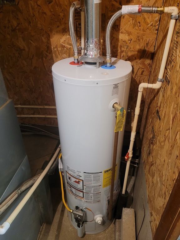 Image 16 of property listing at 105 S 18th Street, Mt Vernon, IL 62864