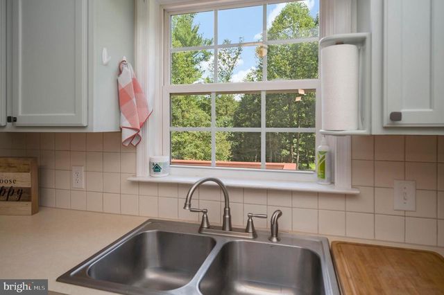 13185 MILL CREEK CT, Reva, VA 22735