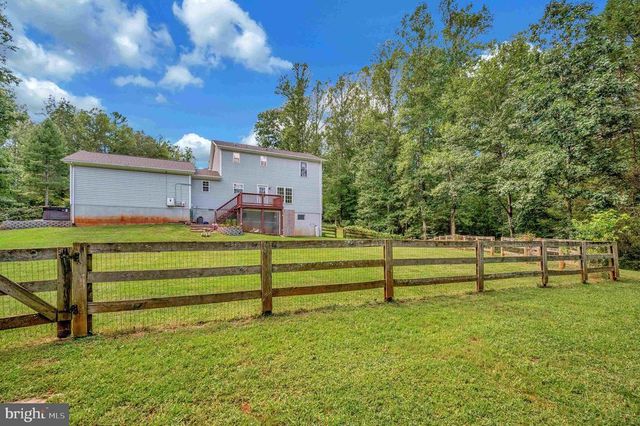 13185 MILL CREEK CT, Reva, VA 22735