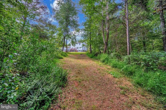 13185 MILL CREEK CT, Reva, VA 22735