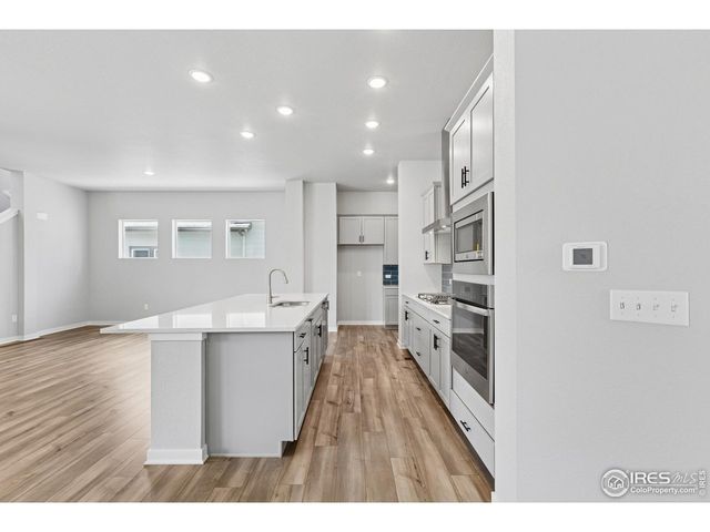 2749 Blue Iris Dr, Loveland, CO 80538