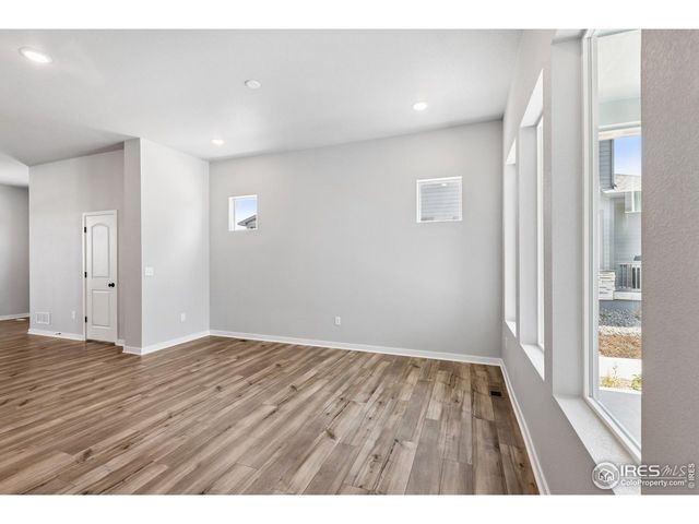 2749 Blue Iris Dr, Loveland, CO 80538