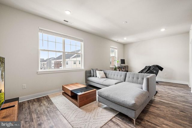 142-B FLEET CT, Bensalem, PA 19020