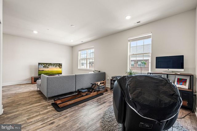 142-B FLEET CT, Bensalem, PA 19020