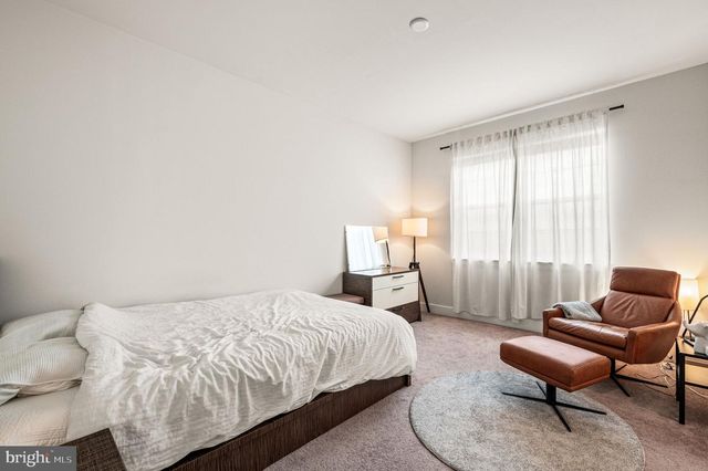 142-B FLEET CT, Bensalem, PA 19020