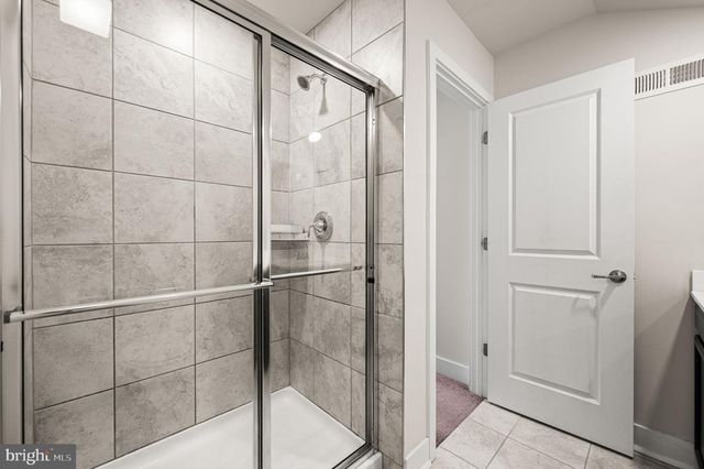 142-B FLEET CT, Bensalem, PA 19020