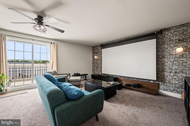 142-B FLEET CT, Bensalem, PA 19020