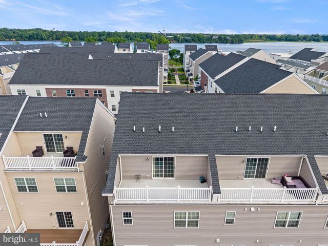 142-B FLEET CT, Bensalem, PA 19020