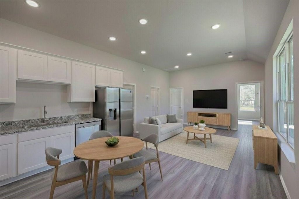 11632 Vistawoods Street, Willis, TX 77318