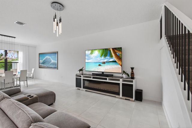 17222 Blue Bayou Drive, Boca Raton, FL 33496