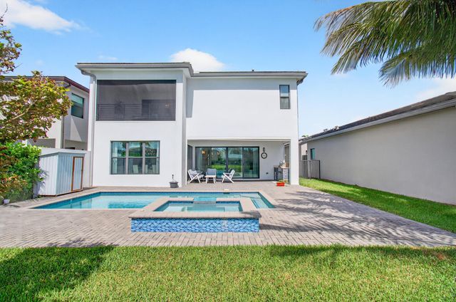 17222 Blue Bayou Drive, Boca Raton, FL 33496