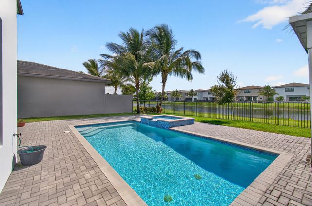 17222 Blue Bayou Drive, Boca Raton, FL 33496