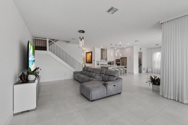 17222 Blue Bayou Drive, Boca Raton, FL 33496