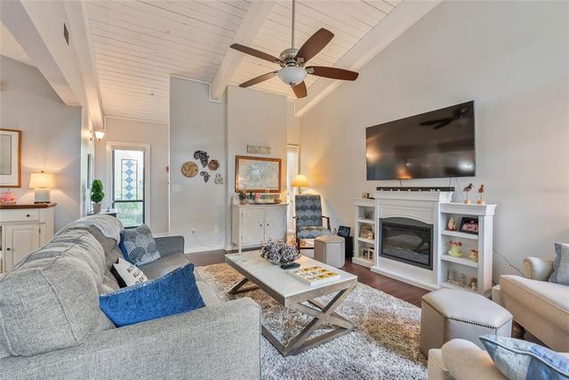 616 FELLOWSHIP DRIVE 21E, Fern Park, FL 32730