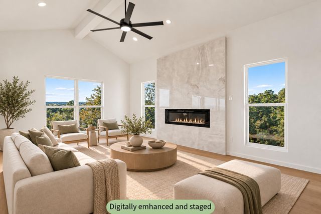 106 Koolua DR, Bastrop, TX 78602