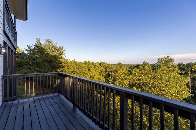 106 Koolua DR, Bastrop, TX 78602
