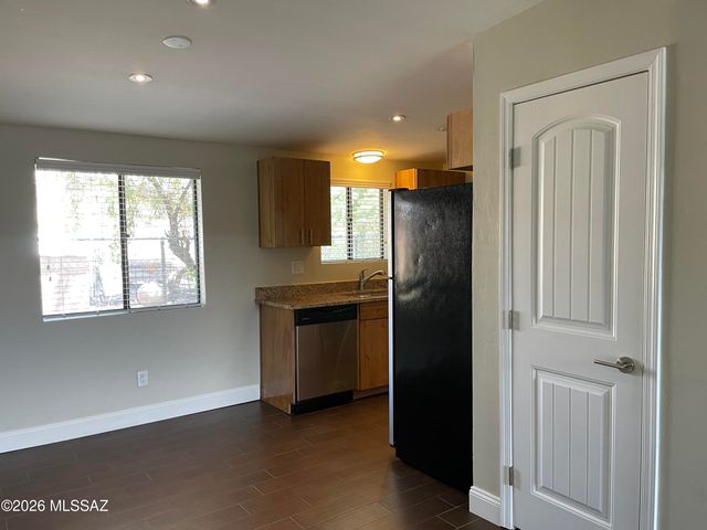 1002 E Lester St Unit 4, Tucson, AZ 85719