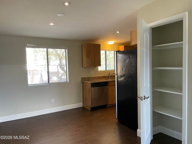1002 E Lester St Unit 4, Tucson, AZ 85719