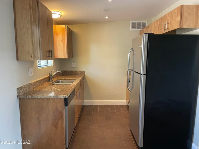 1002 E Lester St Unit 4, Tucson, AZ 85719