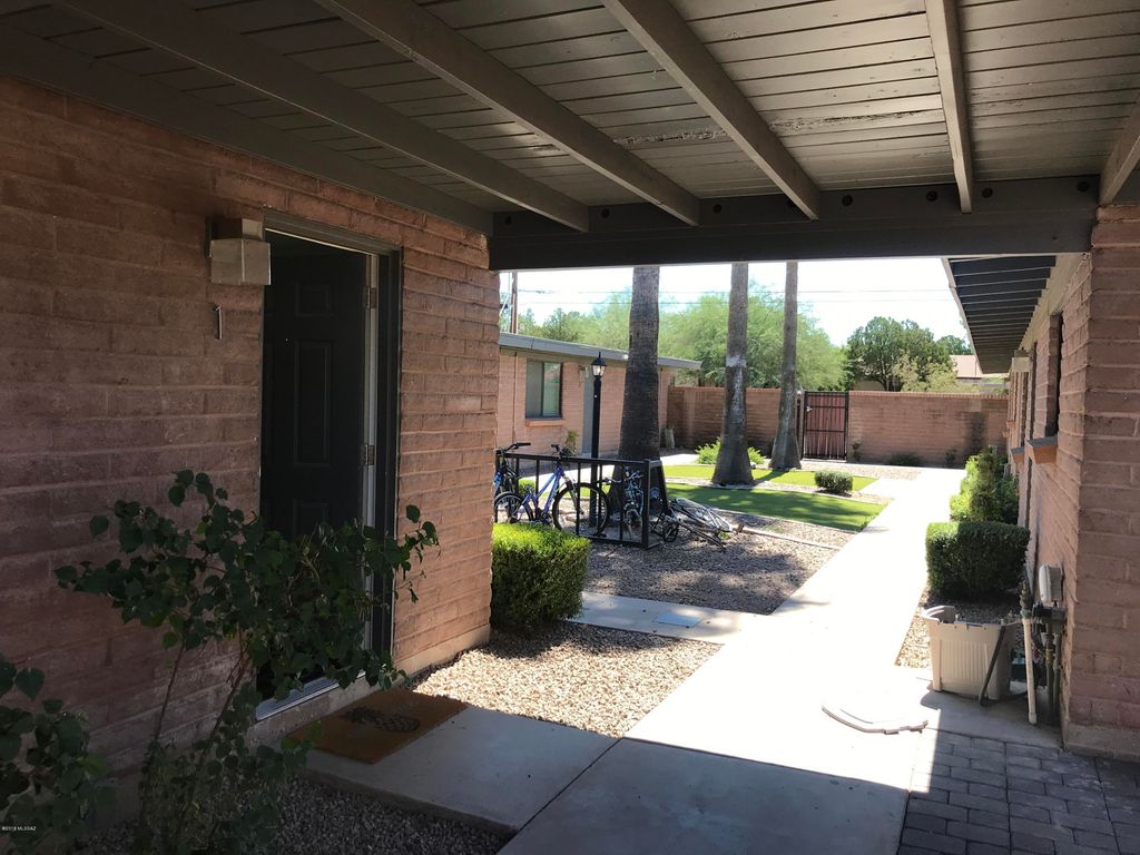 1002 E Lester St Unit 4, Tucson, AZ 85719