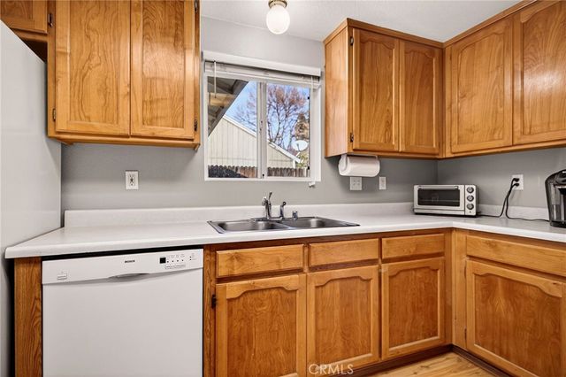 2767 Lowell Dr, Chico, CA 95973