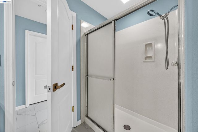 5875 Arlene Way, Livermore, CA 94550