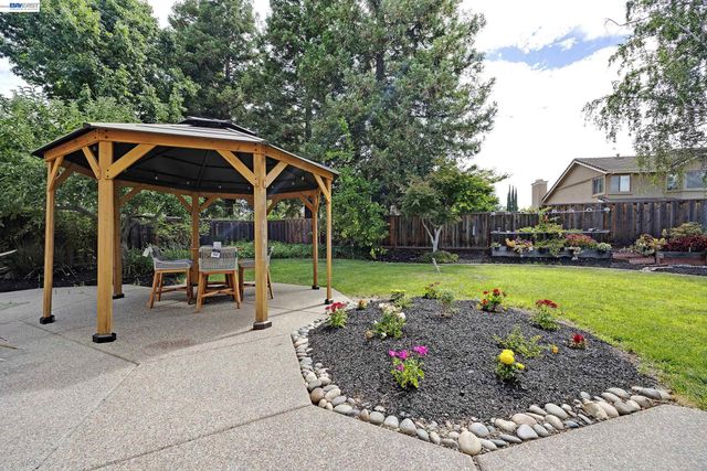 5875 Arlene Way, Livermore, CA 94550