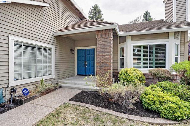 5875 Arlene Way, Livermore, CA 94550